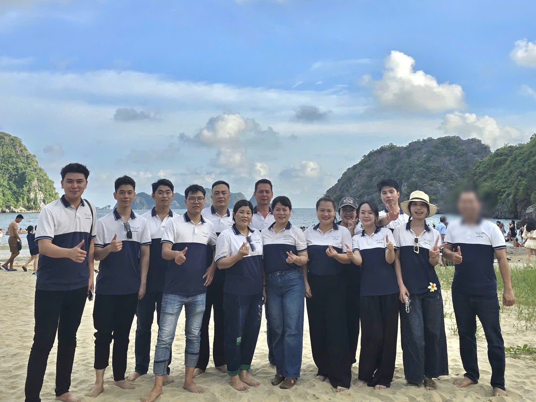 Hành trình gắn kết Công ty Luật TNHH An Dân Việt – Du lịch hè Cát Bà 2025