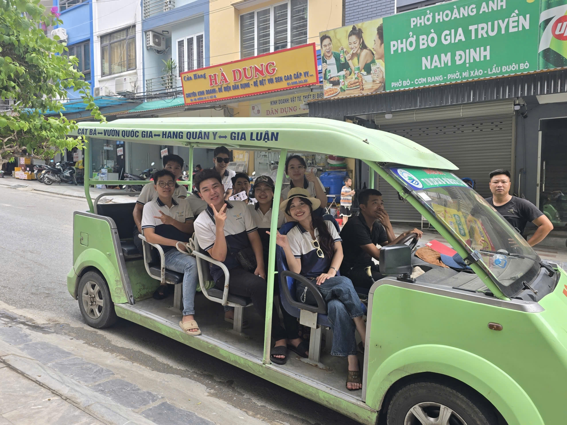 Hành trình gắn kết Công ty Luật TNHH An Dân Việt – Du lịch hè Cát Bà 2025