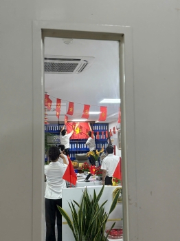 Hưởng ứng tinh thần dân tộc trong ngày đại lễ độc lập 2/9